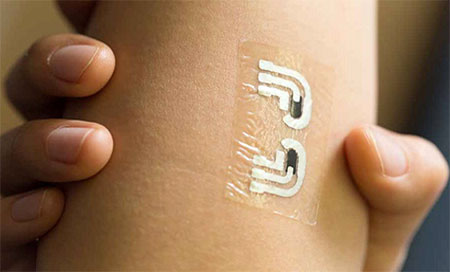Un tatuaje temporal mide los niveles de glucosa 